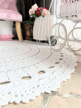 Load image into Gallery viewer, EVERLY - Nursery & Kids Bedroom Rug - Round 120cm  (2 colour options)