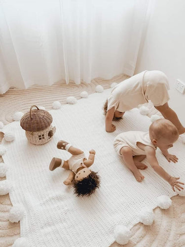 LULU - Nursery & Kids Bedroom Rug - White Square Pom Pom - 120cmx120cm