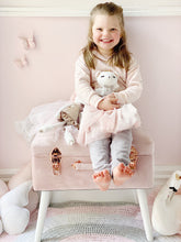 Load image into Gallery viewer, Storage stool luxe velvet - Dusty pink and rose gold
